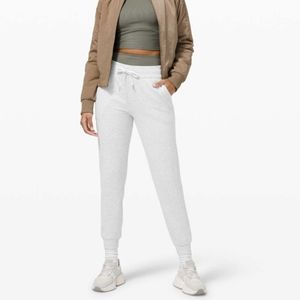 Lululemon Suba High Rise Jogger *Fleece *28"